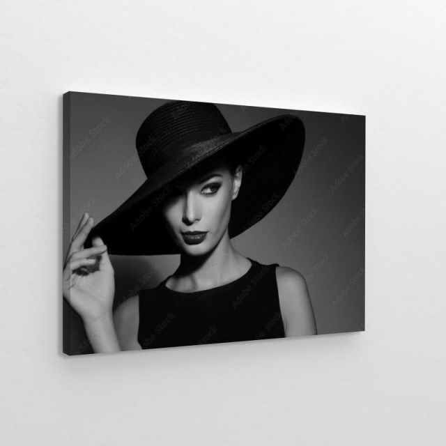 Obraz na płótnie elegancka kobieta z kapeluszem